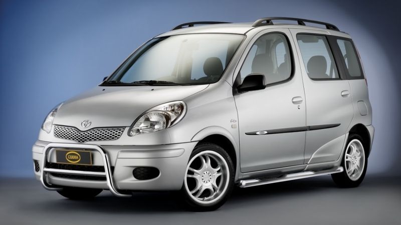 Toyota Yaris Verso 2003-
