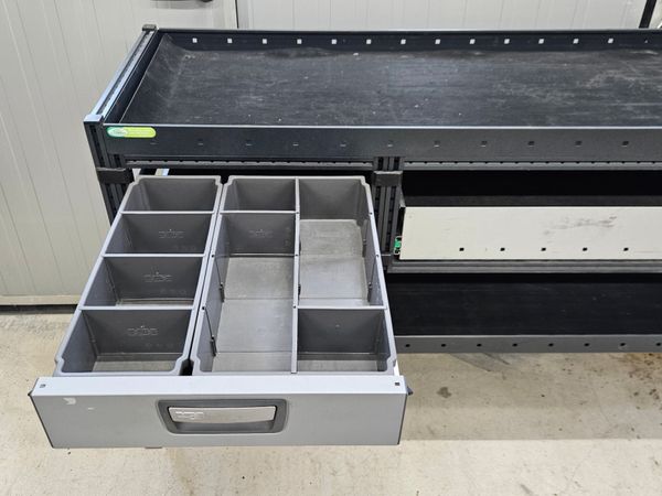 Brukt Modulsystemer bilinnredning - HHMS251310